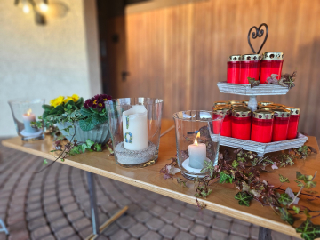 Gedenkfeier auf dem Friedhof Affoltern i.E: